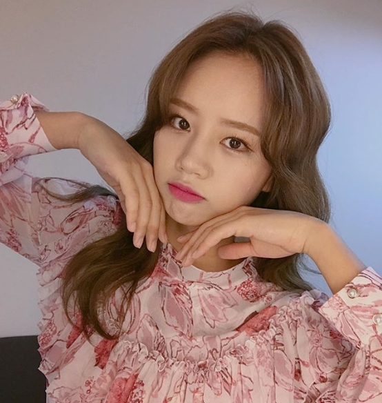 Lee Hye-ri posted one Selfie on the individual instagram on April 21.Lee Hye-ri in the picture poses as if he is wearing a flower printed blouse.Lee Hye-ri added ___ ___ ___ 0 to the photo with Today is Flower Lee Hye-ri and Now tvN Amazing Saturday , urging Bonbang shooter.The fans of Lee Hye-ri who saw this showed reactions such as Bonbang shooter is preparing, Lee Hye-ris flower beautiful and so on.On the other hand, Amazing Saturday in which Lee Hye-ri appears appears every Saturday at 7:40 pm