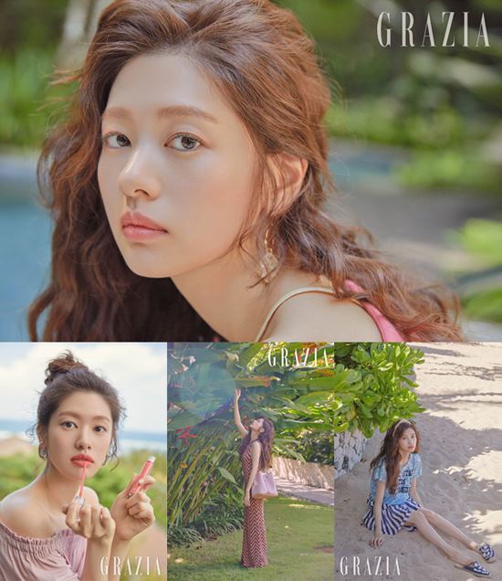 Actor Jung So-min showed various charm through photo album.Fashion magazine Grazia released a photo album with Jung So-min.Among the published photo collections, Jung So-min has digested costumes of various styles into the atmosphere.Especially the big eyes on the small face, plumped lips etc. Jung So-min boasted a lovely charm to the full.Jung So-min was an interview conducted by Hamkie, taking a photo album. Although the role of High School Cashier was connected until the late 20s, there was also a concern of actually worrying, but rather than receiving stress It seems that he enjoyed himself.When I digested the role given to me like water flowed like this, various opportunities will come I thought that a new genre that has never been tried I wanted to try a challenge.Gravure cut and interview with Jung So-min can be confirmed through Grazia May issue./ Photo = Grazia