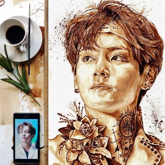 Spains artist Nuria Salcido is not a paint but a Coffee artist who draws pictures using Coffee.Drawing figures, abstraction, landscape and various images on Coffee He began drawing figures of popular idol group BTS in Europe several days ago.Coffee newly drew a picture of the seven BTS members ranging from Vijin, politicians, J - Hop, RM, Jimmin, Sugar.Implementation was the original architect.However, the Coffee diagram which began to draw as a hobby called popularity, and since two years ago I turned to a Coffee artist.Salsido used Twitter as enthusiastically fans of BTS, I was pleased to be able to interact with a lot of BTS fans while drawing their paintings.