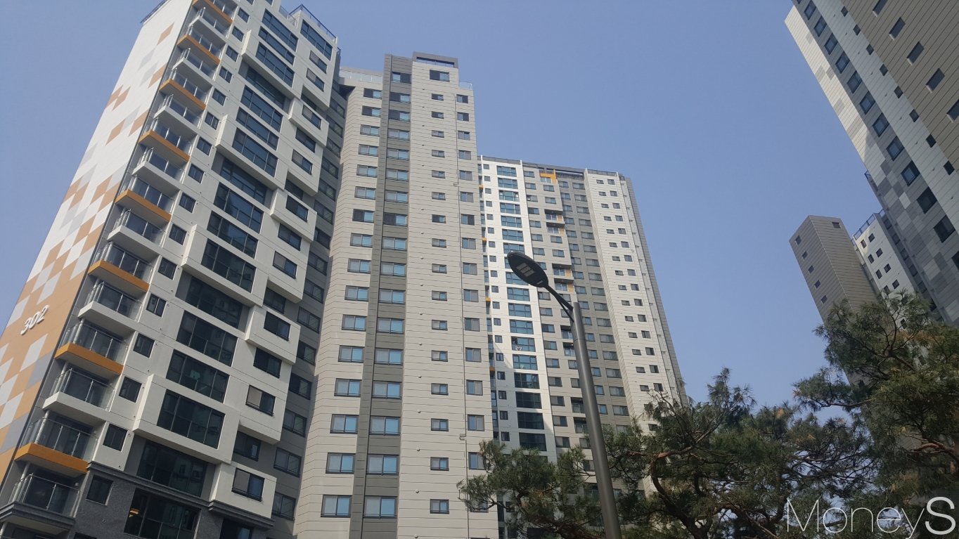 서울 강남의 한 아파트 단지. /사진=김창성 기자