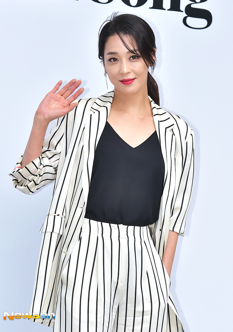 Actor Han Go-eun attended this day