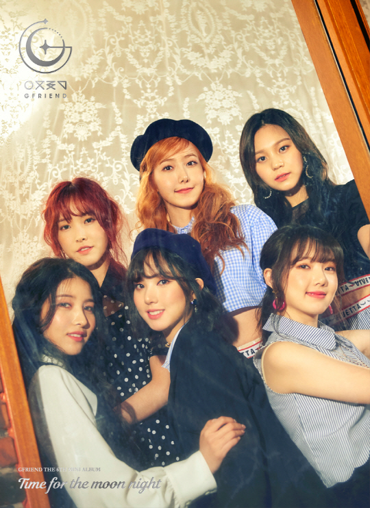 GFriend is getting a hot response from fans today at midnight on the 26th, by releasing images of GFriends official colors through official SNS. GFriends official colors in the public images are SoundCloud Dancer, Ultravox Violet, Suba Blue , which means the infinite possibilities of girls who met in winter. The first color, SoundCloud Dancer, is a color reminiscent of GFriends identity, which means the winter, the season of GFriends debut, and the pure image of GFriend. The third color, Ultravox Violet, is a trend color in 2018, meaning that GFriend will take a leap forward this year, expressing the musical characteristics and concepts that GFriend pursues. Like this, GFriend has pledged his determination to digest any concept without any heterogeneity through three official colors and his infinite possibilities in the future.The title song Night is a song that solves the night of the girls sensitivity, the dawn time with beautiful lyrics. As expressed in the album name Time for the moon night, Time for the moon, Time to watch the moon, I put the meaning of time to be sensibilized. At 6 pm on the 30th, the sixth mini album Time for the moon night was released through various music sites,