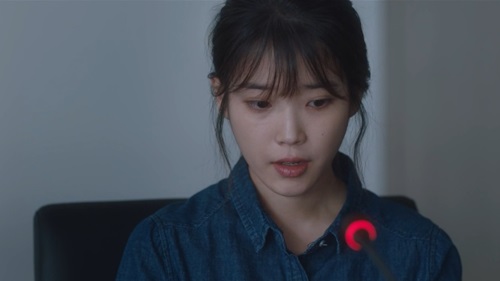 Lee Ji-an (IU) helped Park Dong-hoon (Lee Sun Gyun) in both sides of the water in the 12th episode of TVNs tree drama My Uncle (playplayplayed by Park Hae-young/directed by Kim Won-seok), which was broadcast on April 26.Park Dong-hoon was angry at his wife Kang Yoon-hee (Ijia Boone)s confession of affair, and Ijian beamed as he tapped the conversation.Lee Ji-an then started to help Park Dong-hoon harder.First, Ijian worked overtime when Park Dong-hoon was busy with his business promotion Interview Moon Xero business, and he was followed in the last train of the subway.Lee Ji-an also prevented Do Joon-young (Kim Young-min) and Yoon Sang-moo (Jung Jae-sung) from being sent to the audit room by his friend Song Ki-beom (Ahn Seung-kyun) to make Park Dong-hoon and Lee Ji-ans Scandal.Song hacked the mail from the audit room and deleted it all before someone read it, preventing the spread of Scandal.Lee also called Kang Yoon-hee first and informed Park Dong-hoon that he was in a dangerous position because of Do Jun-young.Kang Yoon-hee told Do Jun-young, If it was done to divorce me, why do you keep bothering Dong-hoon after me?If you keep doing this, I will burst into everything you cheated on, manipulated Scandal using Ijian, and cut off Park Sang-moo (Jung Hae-gyun).Do Joon-young inevitably gave up Park Dong-hoon Ijians Scandal and informed Kang Yoon-hee that Why are all the women around Park Dong-hoon like this?Kang Yoon-hee was embarrassed, but told Ijian, Thank you for calling first, and shed tears alone when Ijian admitted his feelings toward Park Dong-hoon.In that situation, Yoon Sang pointed to Lee Ji-an as a subordinate to talk about Park Dong-hoon.Yoon Sang intends to attack Ijian directly and break the Scandal with Park Dong-hoon.But Ijian said, I first heard from Park Dong-hoon, who said that he would like to go to the party together.I didnt say that I was a dispatcher, he said, only saying good things to Park Dong-hoon.Did you like it? said Yoon Sang, who drove them between him, but I dont know if I like someone, but Ill thank Park Dong-hoon, the manager of the company, who was the first to be cut off today and made me think I might be a good person.