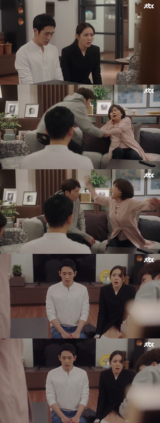 In JTBCs Golden Earth Drama, A Pretty Sister Who Buys Bob Well, Jun-hee and Jin-ah (Son Ye-jin) were shown to reveal their relationship to Mi-yeon (Hae-yoen Gil) following the above (Oman-seok) and Primary Election (Son Yeon-yeon) on the afternoon of the 27th. She comforted her daughter Jin-ah, who would have been hard with Jun-hee and her secret love.Jina knelt down in front of the above and poured tears for a long time.I think its so hard to say that, he said, handing over the tissue, but he said, Do you want my dad to tell my mother instead? Junhees sister Primary Election was angry for a while, but turned her mind to see the faces of the two.The Primary Election noticed the relationship between the two people when he saw the picture of Jin-ah drawn by Jun-hee. Jin-a said, Im sorry I can not talk first.So I came here. Junhee said, Im so sorry. Just understand once. Ill take you until youre free. Jean, dont be hard.Please, sister, she cried.Primary selection was angry with the upset heart, but I decided to accept the apology of my best friend and my beloved brother and the candid Confessions. I turned my heart to the two, but the biggest mountain, Jina mother remained.On this day, Junhee tried to tell Jin-ahs mother Mi-yeon about her relationship with Jin-ah, but she could not interfere with Seung-ho.In the end, Jun-hee went to Jin-ahs house and knelt down and Confessions. Mi-yeon was furious with extreme anger.Jina, who came home late, said, I am sorry with Junhee and kneeled down and confessed to the love affair. Mi-yeon in front of him mentioned Junhees house and showed a negative gaze.On the 22nd broadcast, Mi-yeon talked about Junhees family through conversation before sleeping with the above.Junhees father also saw a child in the third family with an affair. Mi-yeon said, Jin-ah, would you like to send it to such a house?I am crazy to make a virgin ghost. Now everyone knows the relationship between Jin-ah and Jun-hee.As Mom Mi-yeon finally learned, she foreshadowed another conflict: it is noteworthy whether they can turn their mother Mi-yeons mind around.