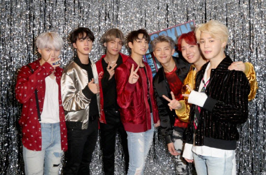 Resultado de imagen para bts radio disney music awards