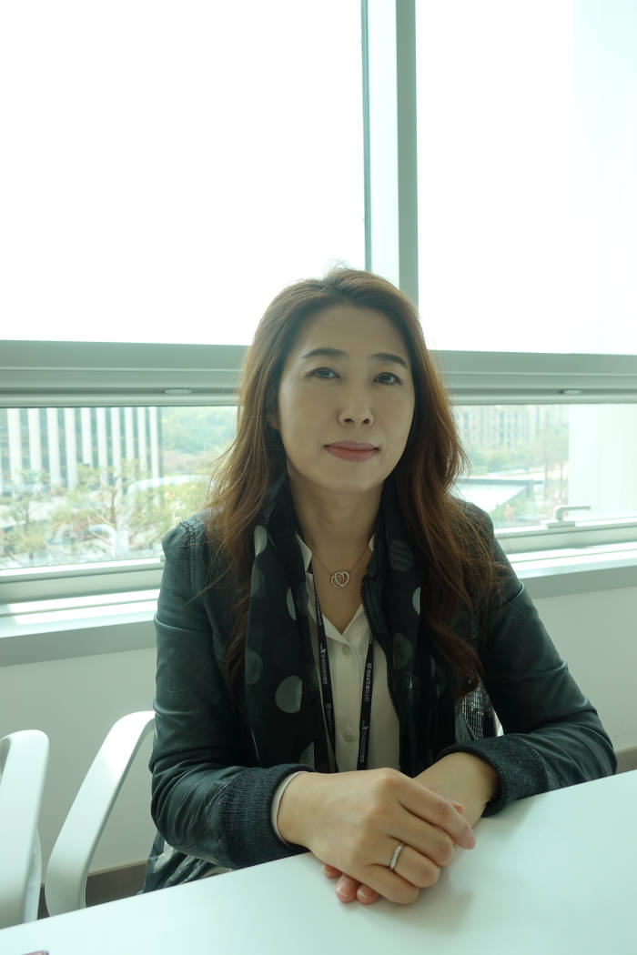 법인홍채 이미지