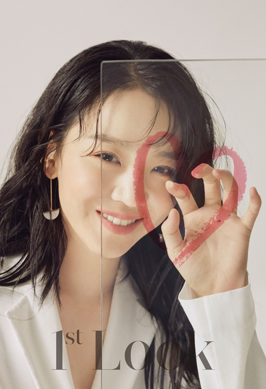 On the 4th, Entertainment Lifestyle Magazine First Look released a picture with Shin Hye-sun.Shin Hye-sun, who showed the look he wanted to follow in the usual drama, showed sophisticated early summer styling through the picture, from Secret Forest Young Eun-soo to Chan Mi of Secret LifeUnlike the pure and alluring previous pictures, you can see the bright and lovely Shin Hye-sun through the pictures.In a private, sunny space, she looked relaxed in front of many staff.I was tired of the schedule of the picture that was difficult in the schedule, but when I got into the cut, my eyes changed as if I had done it.He carefully checked his costumes and hair makeup, found and modified the deficiencies, and co-worked with the staff.It is also the back door that all the field staff cheered on the golden ratio as well as the model.Shin Hye-suns figure was even more prominent in everyday daily business wear, including a feminine One Piece, a white suit and a check jacket.On the other hand, Shin Hye-sun can meet through the two-part drama Chan Mi of the company, and her picture can be found in First Look