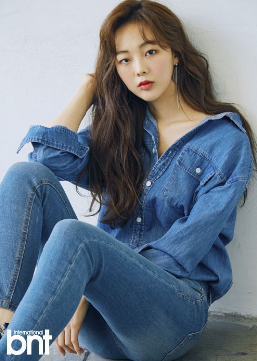 The new actor, Kim Sae-rok, who appeared on KBS2 Weekend drama Ill Live Together, took a photo shoot with bnt. In this picture, Kim Sae-rok showed off his selfish ratio and showed various charms.In the interview that followed the filming, Kim continued to answer with a strong inner voice hidden in a bright image. KBS2 Weekend drama I want to live together and the movie Dokjeon are busy with the release of the busy daily life.When asked about actor Cho Jin-woong, who was in the movie together, he said, I think I followed you only while shooting the movie.I also buy a lot of delicious things for my juniors with a nice and luxurious personality. I then talked about the drama I want to live together which is gathering topics recently.I have been given an opportunity to audition for the first time, and I am very grateful for the work, he said, adding, I want to put the first button well. He added, The goal is this year, which is the first priority to finish the 50 episodes that will continue until September.He is a part-time worker with a variety of Albas as an Albaquin in the play.I have had a variety of experiences, such as movie theaters, cafes, wedding fairs, etc., he said, adding, I am grateful to Park Sun-young and Han Ji-hye for having many scenes together. When asked about who is the most helpful person in filming, he said, I am more brother than I am, but I have a will to ask about Yeo Hoe-hyun, who is the twin brother.When there is a scene where you breathe together, you are often surprised to see the acting.I was really good at acting. When asked about whether I was looking for a Comment, I said, When I look at the evil, I felt that the role I prepared could be shaken.I dont want to Comment much to focus on the role, he said. I felt like I was on TV (laughing), said KBS2s Happy Together 3 debut, which was his first appearance on the airwaves.I was worried that I would be edited, but fortunately I think I finished well. As for the letter I wrote to JYP during the program, Wonder Girls retro songs and dances captivated my heart, and I wanted to dance with Wonder Girls on stage right now.I thought I should be a Wonder Girls vaguely, so I wrote a letter to JYP. 
