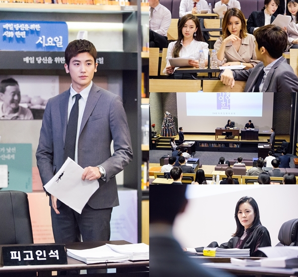 Suits Park Hyung-sik stands at the Moot court: a man with a genius memory that he never forgets, and a empathy that disarms his opponent.A man who had been a dream since he was a child, had the ability to become a lawyer, but was abandoned in the world and could not become a lawyer.Of course, it is Moot court. KBS2 drama Suits (playplayplay by Kim Jung-min, director Kim Jin-woo, and production monster Union Entertainment Pictures) are in the top spot in TV viewer ratings.The exciting story and sensual production centered on the special romance of two wonderful men have attracted viewers.Among them, the attractiveness and the unexpected characters performance, which do not know where to go, are considered to be the backbone of Suits. Ko Yeon-woo, a new lawyer with a secret of fake, is a representative figure who shows the essence of character play of such Suits.Its a fake, but it solves problems that are given with better ability than a real lawyer, and the legal terms and flashing brains that pour out of his mouth are admirable.Therefore, viewers are watching the drama with the hope that he will become a real lawyer. Among them, the production team of Suits will reveal the appearance of Ko Yeon-woo in court as The Attorney, drawing attention.Of course, its impossible for Ko Yeon-u to turn into The Attorney in a real court.According to the production team, the moot court of Kang & Ham will be held in the 5th episode of Suits, which will be broadcast today (9th).It is a great opportunity for new lawyers to show their ability and to be seen in the eyes of partner lawyers.In this important mot court, a fake new lawyer, Ko Yeon-woo, also stood in the picture. In the photo, Ko Yeon-woo is standing as the defendants seat, with a more serious and sharp look than a real lawyer.There are several characters of Kang & Ham, including Hong Da-ham (Chae Jeong-an), Kim Ji-na (Go Sung-hee), Kang Ha-yeon (Jin Hee-kyung), and Chae Geun-sik (Choi Gwi-hwa).Can Ko take the opportunity of Moot court? Can he draw support from many viewers, though it is fake once again?