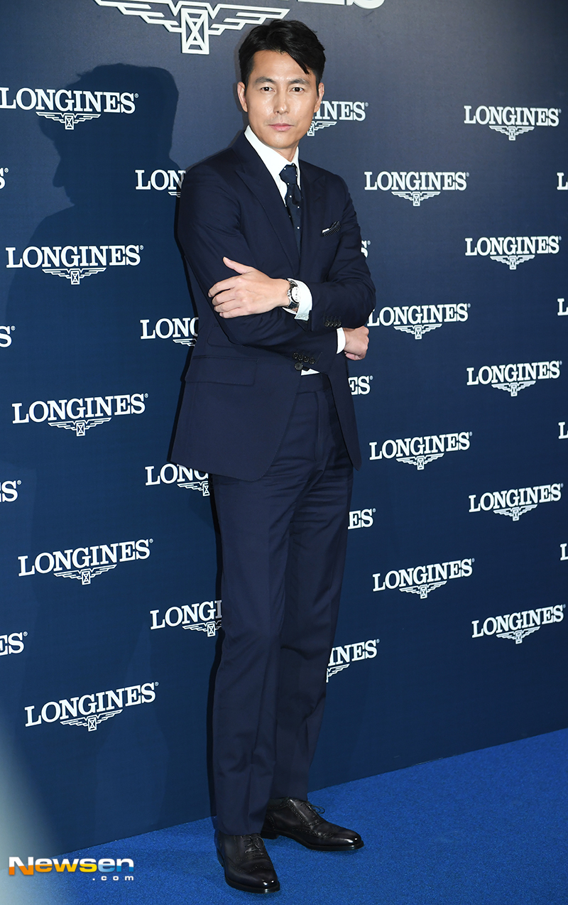 A photo event commemorating the 186th anniversary of the Swiss watch brand LONGINES was held at the Seoul Museum of Art in Buam-dong, Jongno-gu, Seoul, on the afternoon of May 9th.Actor Jung Woo-sung attended the day.yun da-hee