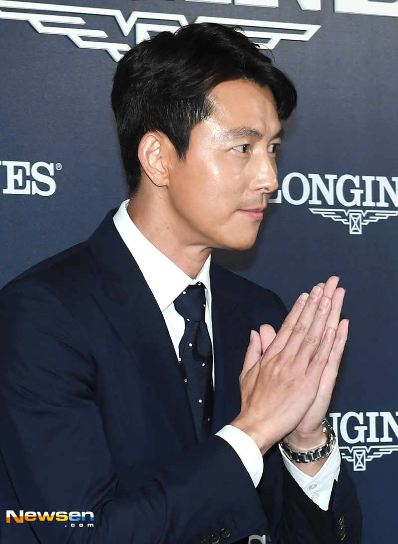 A photo event commemorating the 186th anniversary of the Swiss watch brand LONGINES was held at the Seoul Museum of Art in Buam-dong, Jongno-gu, Seoul, on the afternoon of May 9th.Actor Jung Woo-sung attended the day.yun da-hee