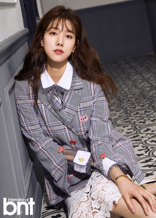 Yang Jiwon, Jien, and Lee Su-ji, who appeared on KBS2s Idol Reboot Project The Unit (hereinafter referred to as The Unit), ranked in the top 9 and started as Unity, showed off their colorful charms with fashion pictures.Yang Jiwon, Jien, and Lee Su-ji released one or two episodes of The Unit, raising expectations for future Unity activities.Lee Su-ji explained that I thought I was going to go out with a bright concept, but I was ready for a song with a lively and mature atmosphere. Jien said, It is a sophisticated song.Its not fresh, he added, prompting curiosity.Jien said, I have a lot of other things because I am working with LABOUM and Unity.We are working hard because we are happy to be able to make our debut as a team and work at the same time, he said.Lee Su-ji said, Unity is a team I can trust and follow. I am confident that I will do well if I do what I can.Yang Jiwon, who made his debut as Spica through girl group O girls and Tiara, said, I was not able to work as a singer because I could not work as a Spica. I was enthusiastic about the process of meeting with the writer of The Unit. ...Lee Su-ji, who went through the group diak and girl group project, also said, I was tired of having no opportunity or experience after my debut, and I accidentally had a drama. I dreamed of acting, but I was afraid that the opportunity to get a singer would disappear.Despite not liking survival, I became a Top Model Jien said, I have shown a different look such as girl crush and sexy concept from the cute concept that I showed as LABOUM. Yang Jiwon said, I have been working on it, not known, but I think it gave me a big score that I did it boldly.When asked if he had been selected for Unit G and thought he would make his debut as Unity, the three said, I did not know it would be possible. Yang Jiwon said, I was falling without hesitation.Jien said, I was always looking for 12th and 13th place, so I wanted to end it like this.Then suddenly my name was called and my heart seemed to fall. When asked about the most difficult time of the The Unit Top Model, Yang Jiwon said, It was difficult every moment to stand on stage because it came from a lot of self-esteem, especially when I was given a mission suddenly within the period.Yang Jiwon added, There was a time when I was sad to start my career and position as a Spica and start with a new attitude. There are many times when I miss Spica.Jien also recalled the difficult time of shooting the music video of Time to Shine, saying, I had to fully understand two choreography for three days and stayed up all night.I remember coming to the Menbung for a sudden mid-term evaluation.Lee Su-ji said, When the hard preparation periods that have to be tied up all day come to the mission stage, it becomes nothing.I feel happy every time I stand on stage. He expressed his affection for The Unit and Unity.On the contrary, Lee Su-ji laughed at what he had gained from The Unit, saying, I have a sense of greatness, I think it will be okay in any situation.Jien said, Even if you are active for a long time, it is difficult to get close.I met a lot of good people, he said, referring to Friend Yuna Kim of the same age, and said, I thought that peoples energy was so good and I should be modeled as Friend who is really hard. Yang Jiwon, Jien, and Lee Su-ji all asked about the activities they wanted to do in addition to the singer.In the entertainment program that she wanted to appear, Jian chose Battle Trip, and Lee Su-ji and Yang Jiwon pointed to Yoon Restaurant side by side.Yang Jiwon said, I liked cooking so I used to do it often, but nowadays I do not do it well because I am troubled.In the past, Happy Together released a menu called Kimbera and won the first place. Finally, the three people were enthusiastic that the goal of this year is to succeed in Unity.Yang Jiwon said, I wish I could be in the top 100 of the sound source chart, but I want to try the first stage once. If you pass the break-even point, you will not be as happy as that.Lee Su-ji said, I feel the weight of the The Unit.As the members who have gone through the final, I want to work harder to show the results well. The dream I want to achieve is all members are ranked first. I am looking forward to a leap forward to their dream of saying, I want to leave the maximum value in advertising, pictorials, and all fields.bnt offer