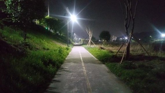 가로등 이미지