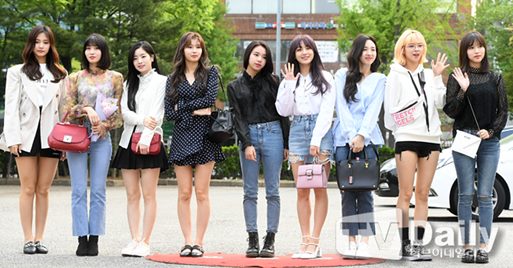What Is Love Twice The Girl Group S Brand Reputation 1 Lovelyz 2