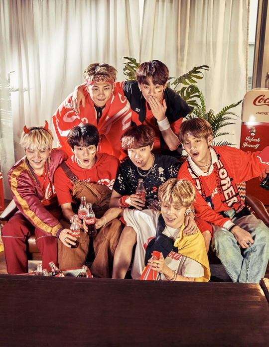 BTS preparations for supporting FIFA World Cup have been completed.A month before the 2018 FIFA World Cup, the global idol BTS, which is working as a model for the Coca-Cola 2018 FIFA World Cup campaign, was released on May 14 to cheer the World Cup thrillingly at the shooting scene of the Coca-Cola - Coca-Cola advertisement.The advertisement was held on June 14th and was held with the concept of Lee Gi-won, who is promoting the South Korean national team together with Coca-Cola - Coca-Cola in the 2018 FIFA World Cup, which will heat South Korea.BTS members gather together and watch the World Cup Kyonggi with a tense expression.The members who are concentrating as if they are sucked into the TV give the viewers a vividness as if they are watching World Cup Kyonggi with their members.The members then carried various cheering tools and shouted Lee Gi-won and fighting in a heartbeat, and they gave a positive energy and excitement unique to BTS and burned the cheering for South Korean players.Especially, the vibrant appearance of BTS members enjoying the World Cup with the delicious Coca-Cola - Coca-Cola, such as a cool Coca-Cola - Coca-Cola in one hand on a summer day full of cheering, makes the upcoming FIFA World Cup more anticipated.emigration site