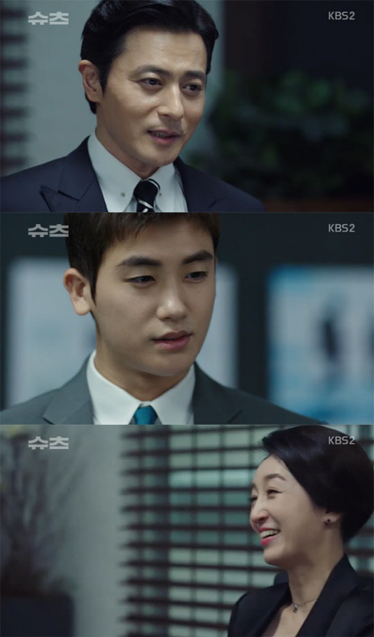 In the KBS 2TV drama Suits, which aired on the 17th, Miniforce Seok (Jang Dong-gun) and Ko Yeon-woo (Park Hyung-sik) escaped from Danger together.What is the objective justice? Miniforce Seok asked Ko Yeon-woo (Park Hyung-sik).Ko said, It is to give back what each person should receive.Miniforce said he did not do it to Ko Yeon-woo, but allowed him to continue his investigation into Namyoung Accounting Corporation, saying, Bring reasonable reasoning and obvious evidence.Miniforce was involved in the prosecution investigation of the prosecutor who had been trusted by the prosecutor during his past inspections.At the time of the destruction of the evidence in the past, Oh said, If you close your eyes once, you can go to a position that you do not notice.But Miniforce said, I will take off my clothes, I am more ashamed than burdensome.However, Kang Ha-yeon (Jin Hee-kyung), who heard the story of Miniforce, said, I wonder if I really do not tell.In the reference survey, Miniforce was accompanied by Kang Hae-yeon. Did you know in advance that you had destroyed evidence by requesting the promotion of the chief prosecutor? Miniforce exercised sincere.An Ahn (Kim Ri-na) warned, You can use it all over.In addition, the prosecutor persuaded him to defend the misjudgment by questioning the case that Miniforce had taken charge of during his inspection.Miniforce said, I do not want to point a gun at a person who was my mentor. He accepted the advice that Ko Yeon-woo wrong direction of the gun.If you break the law, you have to pay for it. Put it down and take off your clothes, he said, but the knife without justice is power.On behalf of the distressed Miniforce seat, Hong Da-ham (Chae Jung-an) delivered to Kang Ha-yeon evidence that Ahn was touching the trial evidence.I witnessed it myself, Hong Da-ham explained, I thought that one day this day would come and left it as a record.If the lawyer knows, he will not keep me around.I think it might be like a enemy, he said. In the prosecutions investigation, the prosecutors office was covered with Chois lawyer.Kang Ha-yeon visited the prosecutors office and threatened to do not touch the best to warn with the document of Hongdaham. Eventually, Ahn admitted most of his charges and took off his clothes.Miniforce said, I was not sure why I was not telling. I really did not know the reality of the misdiagnosis.I was not responsible for it. Chae Geun-sik suspected Ko Yeon-woo, who saw the financial statements of Namyoung, and told him that he had investigated the client.Ko Yeon-u at fire Danger accused the embezzlement of clients who embezzled company money and fled Danger by means of waiting order in fire.In addition, Kang Hae-yeon, who became the finishing pitcher of this case, introduced It is not a formal arrangement but a formal arrangement.