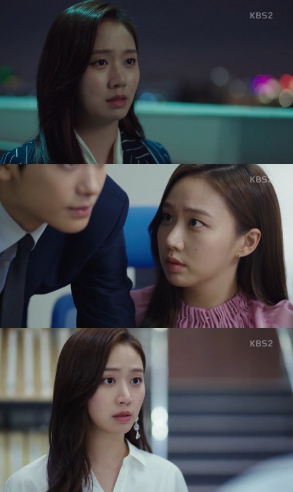 Actor Ko Sung-hee showed off the charm of Girl Crush with active appearance in both work and love.In the 7th episode of KBS2 Suits (directed by Kim Jin-woo  playwright Kim Jung-min) broadcast on the 16th, a scene in which Ji-na Kim (Ko Sung-hee) candidly expresses his mind to Ko Yeon-woo (Park Hyung-sik).Ko Yeon-woo, who had driven Ji-na Kim to stimulate certain phobias in the mock court, came to Ji-na Kim, who stood alone on the roof to solve Misunderstood.I dont know why, but my lawyer is concerned, Ji-na Kim said, acknowledging that she was wrong about her feelings.The first skinship of the two people following the appearance of Ji-na Kim, who honestly expressed his feelings, doubled his excitement.Goh Yeon-woos hand was overlapped over Gohinas hand, which was holding a mouse while looking for data related to Jang Dong-gun.Despite the short moment, the two formed a strange air current, raising expectations for a relationship that will lead to a full-scale Thumb.Ko Sung-hee is well received for expressing the role of Ji-na Kim, who is active and dignified in work and love.Ko Sung-hee, who foreshadowed the Girl Crush parallel by giving a step toward the prejudiced unequal gaze from the first appearance, completed the subjective and dignified woman image with a frank look at her feelings even in love.Meanwhile, Suits starring Ko Sung-hee is broadcast on KBS2 every Wednesday and Thursday at 10 p.m.