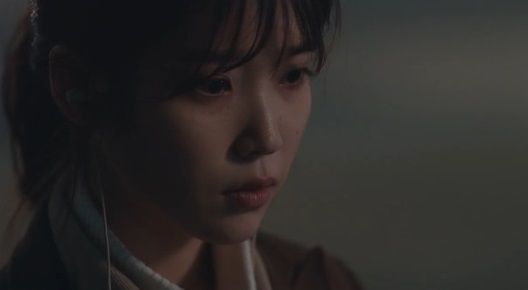In the TVN drama My Uncle, actor Lee Ji-eun was Lee Ji-an himself.Lee Ji-eun, who was caught up in the casting controversy before the airing, but Lee Ji-eun expressed Lee Ji-euns pain, loss and helplessness in My Uncle, which opened the lid.In My Uncle, which ended on the 17th, Lee Jian took out hope.Park Dong-hoon and Ki-hoon (Song Dawn) reached out to Jian, who left her grandmother Bong-ae (Son Sook).Jian showed again that it was the warmth of the people around him to endure the enormous sadness that could not be overtaken.Jian, who found hope, matured one more: Jian left the succession, and Dong-hoon, who broke up with Kang Yoon-hee (Ijia), overcame the crisis and set up his own company.Even if they did not explain Donghun and Jian, who were reunited after time and greeted with pleasure, they could still confirm that they were good people to each other.In My Uncle, Jian was portrayed as an adult child who was motivated by the desire for a life that was grave even in the violence wielded by the loan shark Do Joon-young (Kim Young-min).Since then, Jian has been comforted by listening to Donghoons phone, and has overcome the pain by feeling warmth to ordinary neighbors in the succession.Lee Ji-eun was so much a character that Jian soon appeared to be Lee Ji-eun.Lee Ji-eun did not shake the controversy and accusation of Miss casting of My Uncle, but walked into Jians dark world and portrayed Jian as a sympathetic character to viewers.Lee Ji-eun said of Jian, who he had been in charge since the end of the film, I think I would like to see it so much. I was grateful to be part of this work.Viewers also seem to have long forgotten the hope and comfort of Lee Ji-euns life through Lee Jian.