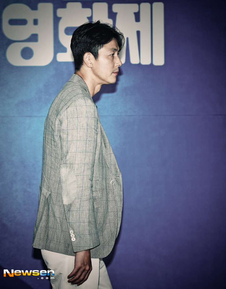 <p>The 15th Seoul International Extreme - Short Image & Opening Ceremony was held on Seoul Cinema in Jongno - gu, Seoul afternoon on May 17th.</p><p>Jung Woo - sung attended the opening ceremony this day and accepted the photo moon.</p><p>Seoul International Extreme - Short Image & amp; is a film festival dealing with various environmental problems through movies from around the world, from 17th to 23th coming.</p>