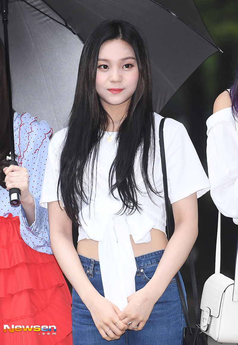 KBS 2TV Music Bank rehearsal was held at the public hall of KBS New Pavilion in Yeouido, Yeongdeungpo-gu, Seoul on May 18.On this day, GFriend (Wish, Yerin, Galactic, Yuju, Mystery, Umji) Umji attended.yun da-hee