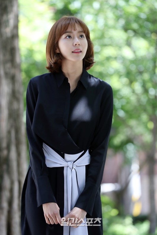 그녀가머무는시선 이미지