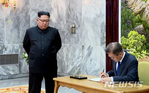 통일각 이미지