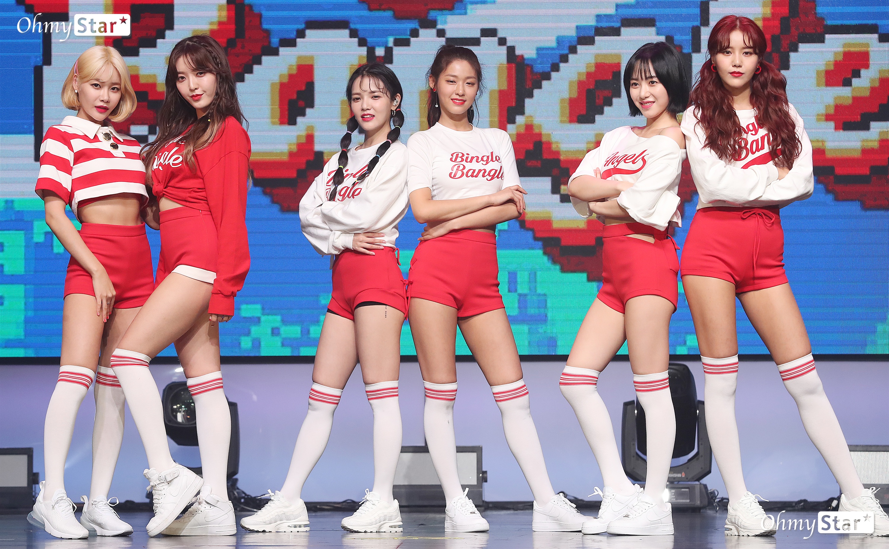 The AOA regrouped into a six-member group and returned after a year and five months; those who had been seven to six as the main vocal Park Choa withdrew gathered energy to show a tighter look.On the afternoon of the 28th, AOAs mini 5th album <Bingle Bangle> was released at a concert hall in Gwangjin-gu, Seoul.A refreshing summer song brought a comeback, a healthy charmAOA, who returned to a cool and addictive summer song, showed the stage of the title song Bingle Bangle and the song Super Duper on the showcase.Now the summer starts, I hope you play our cool song and drive and have a good summer, Yuna said.This song is full of health, Mina said. The members did not fall out and exercise a lot.Hyejeong also said that he was happy to show such health beauty. We used to sing a lot of mature songs before, but I wanted to show a lot of brightness when I came back.I feel good to be able to listen to a bright song that suits my 20s, he added.To show their energy, they sweated more than before.I have been preparing for the album for a long time, so I personally prepared more excitingly, said Seolhyun. The preparation process was difficult, but it was a pleasant process that became hard, and there was a lot of practice, and I started practicing early morning like Idol Producer.Hyejeong also said, It is the hardest choreography so far, he said, I gave up my shoes and all the members wore sneakers.Weve all practiced really much together, as we went back to Idol Producer, and I think we did our best as we came back in a year and five months.Ive also made several correction recordings. (Yuna)I asked how I filled the gap of the main vocal Park Choa, which would have been quite large.Chan Mi said, Yuna sister also had a high proportion of vocals in the team. I filled the vacancy of Park Choa sister with Yuna sister and Hyejeong sister.I talked a lot about what I should do so that the stage of the six people would not look empty, he said.Chan Mi, who has been steadily receiving vocal lessons since the past, has also participated in this album as a vocalist rather than rap.seventh year group jinxI dont think seven years is a short time, but now Im so excited and funny to be active that I want to entertain this activity rather than worry.I think well spend a lot of time with the members and talk about our seven years when the time comes. (Chan Mi)When did you feel like you grew up as a seventh-year AOA?Chan Mi said, I felt that I grew up practicing this time. It used to take a long time to dance, but now I catch it hard and it fits in a short time.When I sing, when I see my sisters, I feel like Im really good at seeing Baro understand and express it and make a sound source better than the guide.Members now seem to know each other, even if they dont speak like old family or friends. Whos in bad shape today? You can see whos sick today.Im so happy when were alone, even if we start talking without a theme, its a long time fun. (Jimin)the answer to the words of the publicSeolhyun recently asked about the cancellation of SNS follow.Previously, Seolhyun followed the Luna of F-X, who unfollowed Yoo Ah-in, Yoo Byung-jae, IU, etc. and expressed his intention to support feminism, and was mentioned in the category of feminism-related issues.I actually thought I had a lot of followers, said Seolhyun. I thought I should sort out my followers besides my acquaintances that day, but I stopped Baro when I heard that it was an issue.After that, I was nervous and I could not touch it, he said.Then, in an interview that came out before it became an issue, it was once again an issue that I said I was interested in womens human rights.In response to this additional question, Seolhyun said, I am naturally interested in social issues and I am trying to listen to various opinions.AOA Mini 5th album <Bingle Bangle> Showcase .. Summer song Bingle Bangle comeback