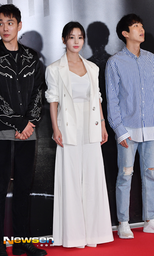 The VIP premiere of the movie Déj Vu was held at the entrance of Lotte Cinema Counter in Jayang-dong, Gwangjin-gu, Seoul on May 29th.Nam Gyu-ri was present on the day.The movie Déj Vu is a shock mystery thriller that after killing a person with a car, a woman who has suffered a horror hallucination can not endure and goes to the police, but hears that the accident is not real and no one is in an unbelievable situation.Opening May 30th.Jang Gyeong-ho