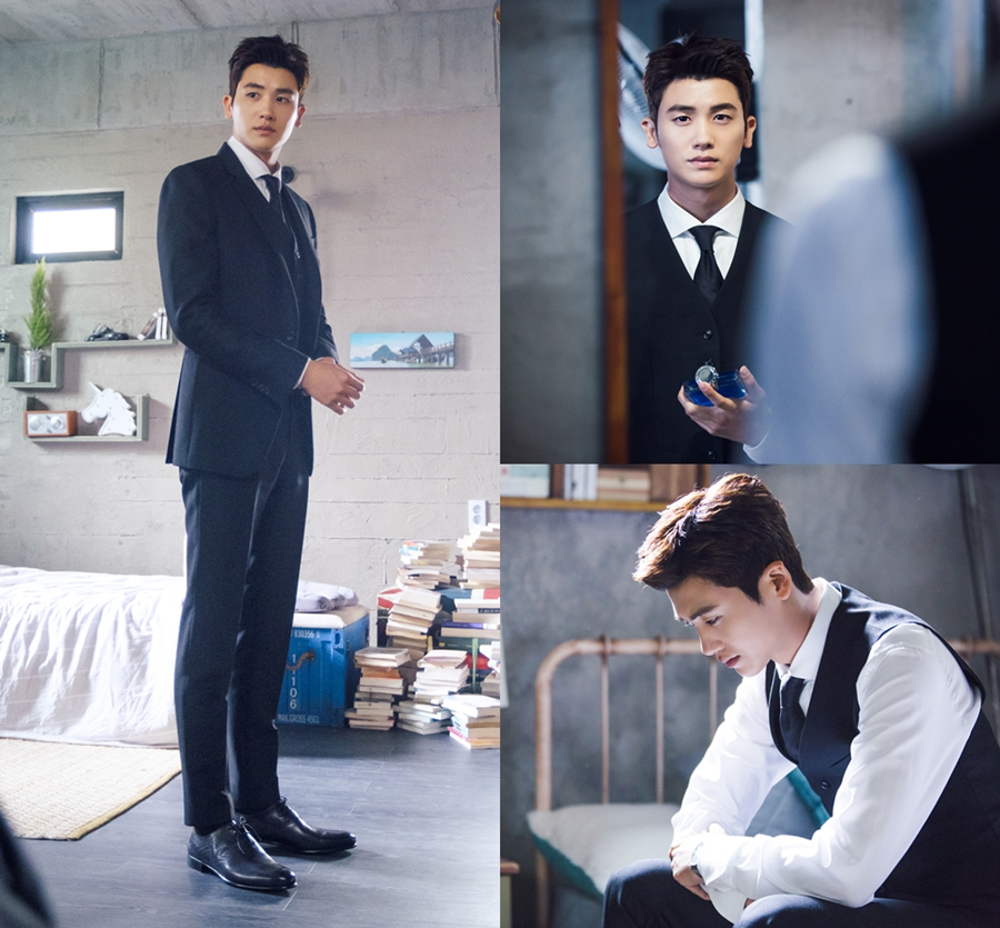 Suits Park Hyung-sik transformsOn the 30th, Suits production team released a scene showing the growth and change of Ko Yeon-woo intensely, saying, We will be able to confirm the change of Ko Yeon-woo in the 11th broadcast on the 30th (Today). What will Ko Yeon-woo, who is at the center of the growth story in Suits, I would like to ask for your interest and expectation to capture viewers by drawing. In the open photo, Ko Yeon-woo is transformed from head to toe.Especially, the hair style that reveals the forehead, as well as the wonderful appearance of the lawyer Suits which Miniforce seat said several times, attracts attention.In addition, instead of sneakers that were the signature of Ko Yeon-woo, they changed into neat shoes, and the image of more manly and intense Ko Yeon-woo steals the gaze.At the same time, Ko Yeon-woos serious expression stimulates curiosity: his expression of thought in bed, his eyes of the mirror, and his serious eyes, suggest his firm commitment or anguish.There is interest in what kind of activity and growth will be shown in the changed appearance of Ko Yeon-woo.On the other hand, Park Hyung-sik plays a character who has a monster-like matching king and empathy ability to disarm his opponent, but is rotting his talent because he does not have a chance.The drama Suits depicts a romance that happens when he meets the legendary lawyer of the best law firm Gang & Ham, Miniforce Seok (Jang Dong-gun).