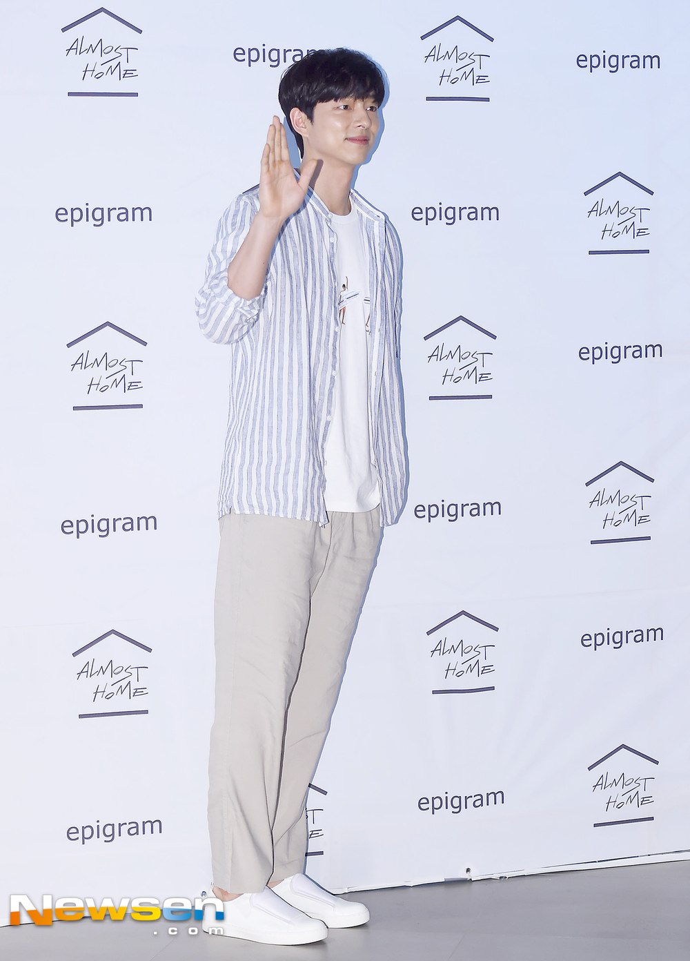 The Epigram Gong Yoo photo event was held on May 29 at the Seoul Yongsan District IPark Mall.On that day, Gong Yoo poses.kim hye-jin