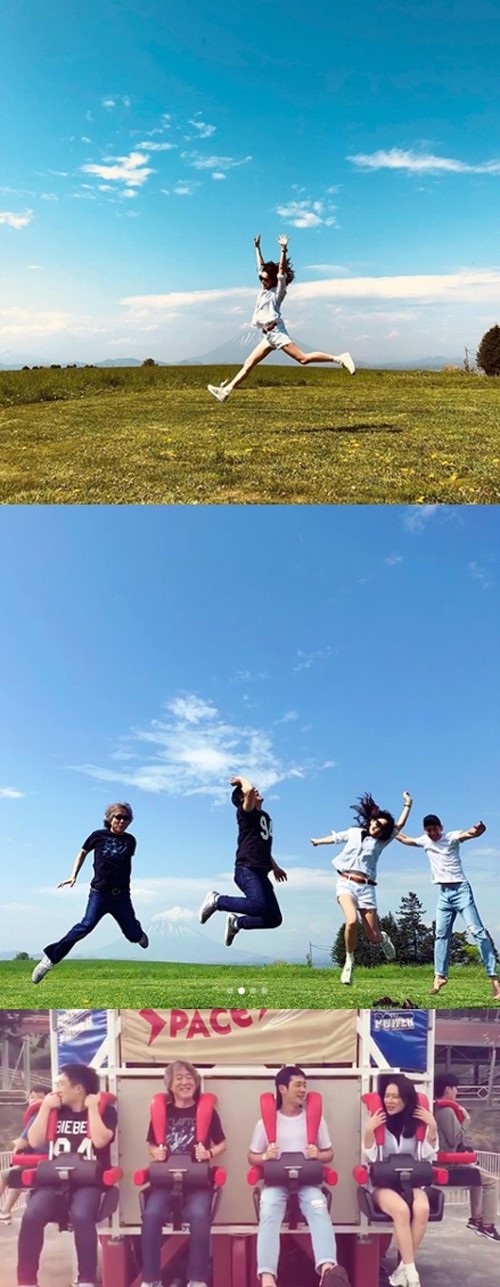 On the 31st, Son Ye-jin posted a number of photos on his SNS, along with a number of photos of his award-winning vacation, Fly higher, levitate. Enlightenment.In the open photo, Son Ye-eun made a cheerful atmosphere by jumping with director Ahn Pan-seok and Jeong Hae-in, and a clear and clear sky was set in the background, creating a picture-like feeling.He also released a video of the rides. They all laughed with joy.On the other hand, the pretty sister Actor and crew departed for Japan on the 29th and arrived at Incheon International Airport on the 31st.