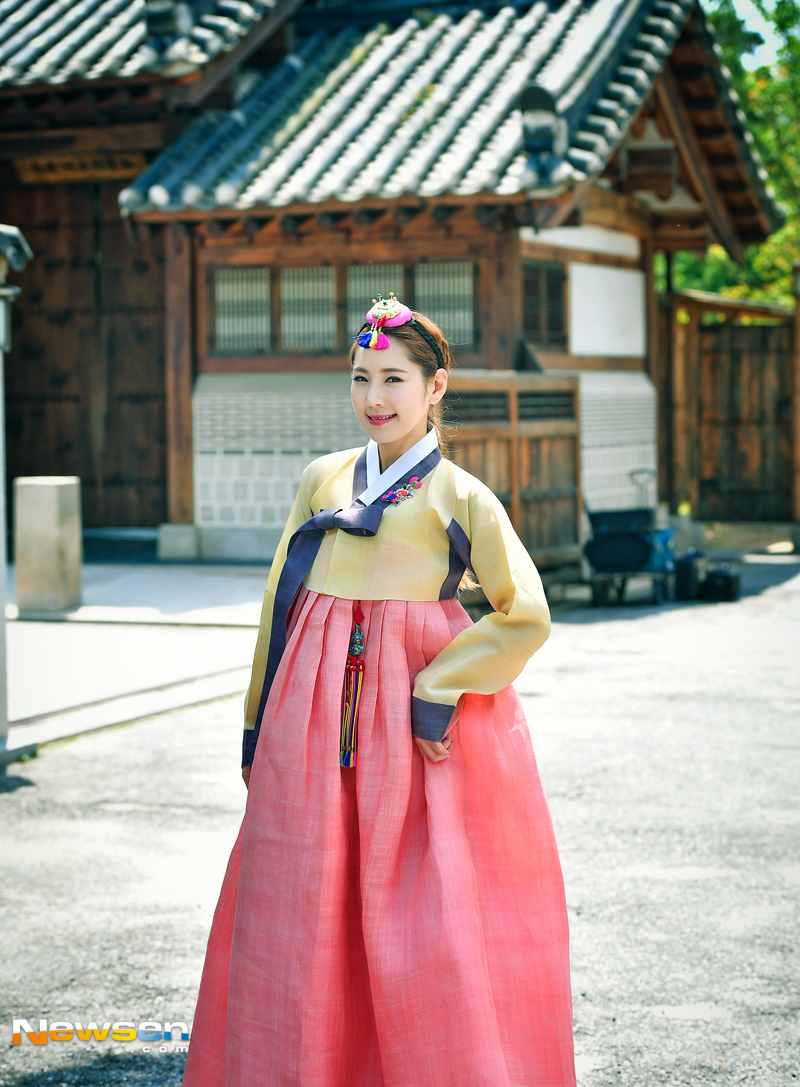 Cleo Chae Eun Jeong 'Hanbok Beauties of 8th Birthday Beauty'