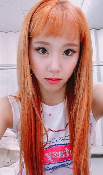 Group TWICE member Chae Young has released the best dolls of all time.Chae Young posted three photos of the recent situation with the article Orange? Citrus? There is no tangerine emoticon ... on the official Instagram of TWICE on June 3.The photo is taken by Chae Young himself, who is a picture of a man with a tangerine hair that attracts attention.TWICE, to which Chae Young belongs, opened its second tour, TWICE Land Zone 2: Fantasy Park IN JAPAN at Saitama Super Arena in Saitama Prefecture, Japan, on May 26 and 27, and mobilized 36,000 viewers.On June 2 and 3, James Stewart will continue his local Arena tour at the Osaka University Hall in Japan Osaka University.hwang hye-jin