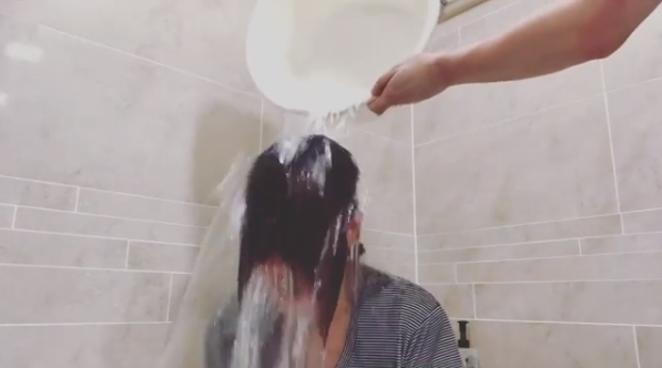IU Kim Eana joins Ice Bucket Challenge Narsha and BJ Jupanda Lyricist Kim Eana joins the 2018 Ice Bucket Challenge after being named by the IU.Kim Eana said on his instagram on June 4, It is a little poor performance because the conditions are not right at home, but IU is given a baton and joins the Ice Bucket Challenge for the construction of Lou Gehrig Nursing Hospital.Narsha, Yang Jae-woong, please accept the Jupanda. Kim Eana in the video said, I participated in the challenge for the Lou Gehrig people and their families.Kim Eana pointed to the next runner, Yang Jae-woong, who is appearing together in the group Brown Eyed Girls member Narsha, game specialist BJ Jupanda, and Channel A Heart Signal Season 2.delay stock