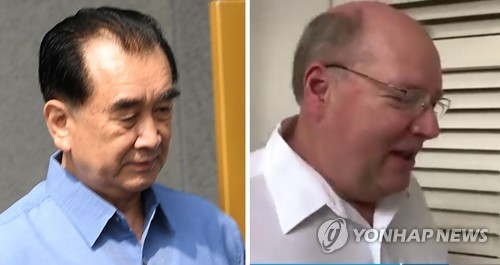 2018년 5월 29일 북한 김창선 국무위원회 부장이 싱가포르 한 호텔을 떠나는 모습(왼쪽·AFP). 조 헤이긴 미 백악관 부 비서실장이 같은날 아침 싱가포르 시내 한 호텔에 들어서는 모습(NHK). [NHK 제공/AFP=연합뉴스]