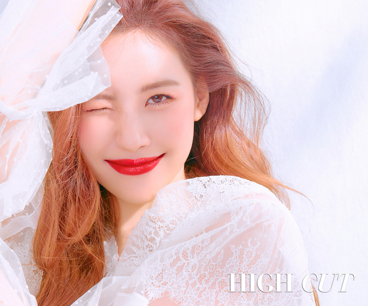 Sunmi showed off the charm of Beauty Queen through the star style magazine Hycutt picture published on the 7th.As proof of the title of Lipstick Wanpanmaid, Dior Beautys fresh and fascinated color Lipstick and makeup were digested.Lipstick, which has RED, orange, coral and hot pink colors that will play a powerful point in summer makeup, permeates the lips like juice.In particular, the orange Lipstick showed a perfect synchro rate with Sunmi, called Human Peach, and turned on charm and beauty.As well as the Fascinational flawless skin expression, Sunmis colorful facial expressions and poses are also outstanding.In the interview, Sunmi said, I did too much body gags about JTBC4 observational entertainment Secret Sister recently started.There are few people shooting, and when I went back to the camera, I blinked. I saw all the usual behaviors at home.Even when I tried to take off my clothes, I laughed, Aaa camera! And even when I was going to the bathroom, Aaa camera!Secret sister also revealed her impressions with Red Velvet Seulgi, who said: I originally liked Red Velvet so much.At the end of the main character activity, Red Velvet came back to Bad Boy and had many opportunities to see the stage, among which Seulgi was very prominent.Its so cool and chic, the power from the big keys and the ghetto.Sunmi, who has been truly free on stage since Innocent Thing, said, Even though I had a solo album and Wonder Girls, I had not found my identity until then.I had a lot of time to come out of JYP and think about me, but then I started to virtue about people.I was stuck in the middle of my investigation because I thought, I do not want people to hate it, I do not want to say anything.There are people who hate Michael Jackson, Prince, and Beyonce... Before returning to Innocent Thing, I got an enlightenment.It seems to be reflected in the music video and delivered to people through the stage. Sunmis interviews with the pictures can be found in Hycutt 223, published on June 7.