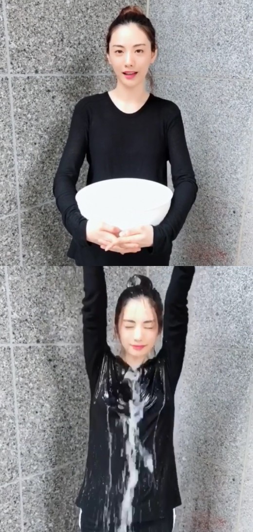 Actor Nana participated in the Ice Bucket Challenge.Nana, who took over actor Lee Joo-yeons Baton and participated in the Ice Bucket Challenge, posted a video on her 5th day, saying, I was named by actor Lee Joo-yeon and joined the Ice Bucket Challenge Lindsey Vonn.Nana said: The first nursing home in Korea is to be built for those who suffer from Lou Gehrigs disease. I need your attention and warm support. Ill cheer you up. Come on!He pointed to the next runner.Following Nana, the Ice Bucket Challenge will continue: actors Park Hae-jin, Kwak Si-yang and Lee Ki-woo.They are currently appearing together in the new drama The Lion.Nana added, I hope that the true cheering will be a little bit of a boost for the people and their families suffering from Lou Gehrigs disease.