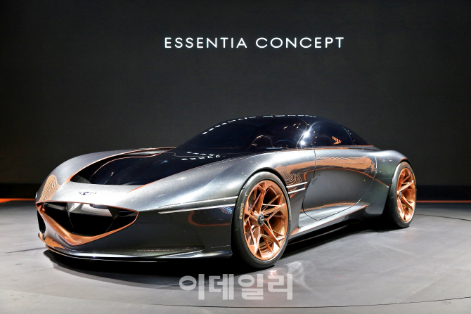 에센시아 이미지