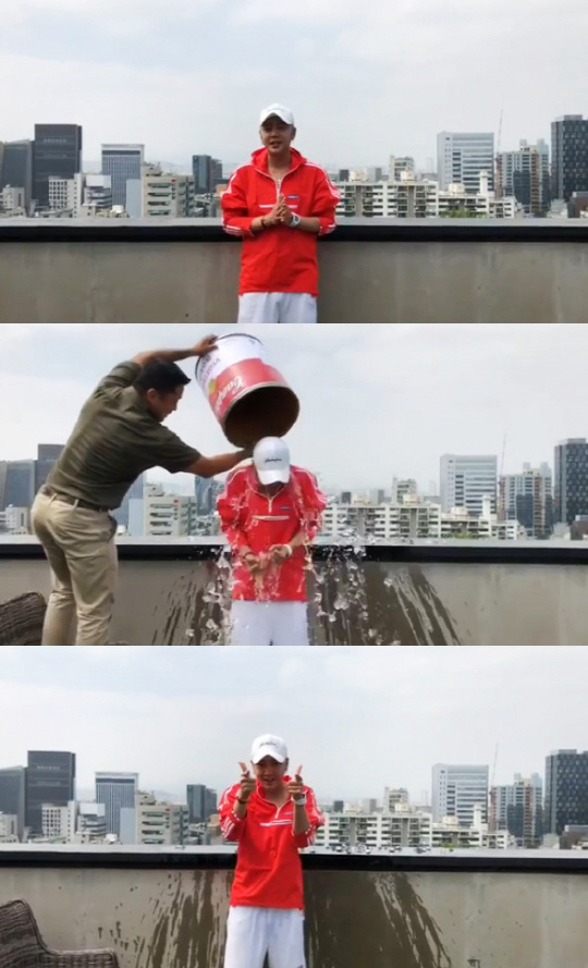 Actor Jang Keun-suk joined the Ice bucket challenge and conveyed his warmth.Actor Jang Keun-suk is once again leading the way in the good deeds and collecting hot topics.It was the first in Korea to participate in the 2018 Ice bucket challenge aimed at establishing Lou Gehrig Nursing Hospital.Jang Keun-suk, who was named by actor Han Ye-ri, who boasted of breathing in the last drama The Switch - Change the World, released a video of his participation in the Ice bucket challenge on his SNS today (8th).The 2018 Ice bucket challenge is a meaningful event to raise funds for Lou Gehrig Nursing Hospital to be established in Yongin, he said. I participated within 24 hours and donated to the Hope Foundation to further strengthen.I hope that more people will be interested and share with me. After turning the ice water coolly, he pointed out the next hitter, Next, I will point to model Kim Yang-hoon, actor Song Jae Suk, actor Cha-yup. Fighting!The video has been explosively viewed with the release, and it has proved its status as a Korean wave star by pouring attention to Jang Keun-suk as well as the support of fans around the world who wish for the success of this campaign.Jang Keun-suk has been a good example of the 2018 Pyeongchang Winter Olympics, 2018 Pyeongchang Winter Paralympics, and Gangwon Province as well as a scholarship of 100 million won for his alma mater Hanyang University. His meaningful move to participate in the 2018 Ice bucket challenge and to donate up to 100 dollars The miracle is causing a wave.Actor Jang Keun-suk, who is having such a good influence, is adding strength to the revitalization of Korean tourism with POST Pyeongchang after the drama The Switch - Change the World.