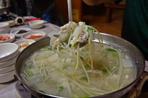 우성회센터 식당 이미지