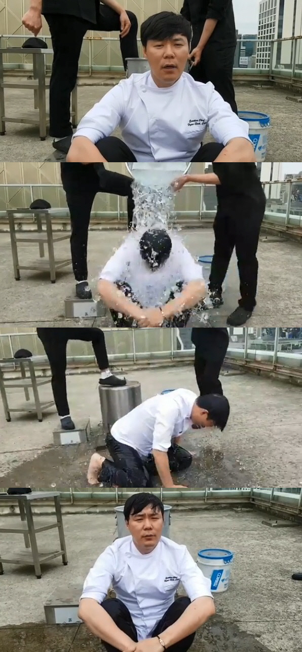 Cooking researcher Choi Hyun-seok joined the 2018 Ice bucket challenge.Choi Hyun-seok wrote on his social networking service Instagram on the 10th, I was named by child actor Lee Nam-kyung and participated in the 2018 Ice bucket challenge.The 2018 Ice bucket challenge started with the aim of building the first nursing hospital for the first Lou Gehrig people in Korea, he said. We hope that the hospital will continue until the day when the hospital is completed through the interest and encouragement of many people.Choi Hyun-seok, who was in the video, said, The next person I will point out is TVXQ Changmin, the food fairy Don Spike, and chef Oh Se-deuk.Choi Hyun-seok posted the contact information and account number of the Seungil Hope Foundation on Instagram and left a hashtag called # Lugeric Hospital # Lugeric Hospital # Lot of participation # Donation and participation together # It will be a great help # Please put a lot more # To the day of completion.