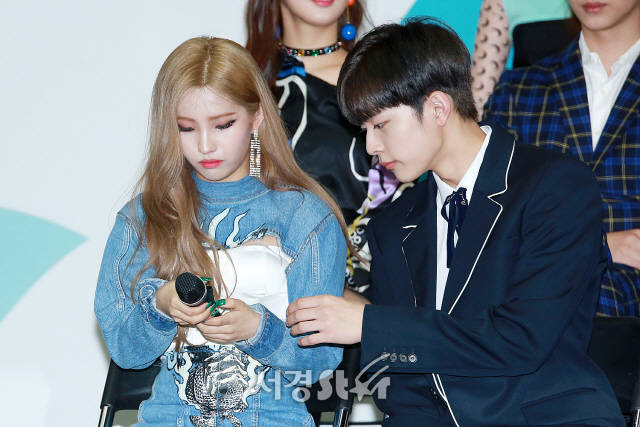 큐브원 이미지