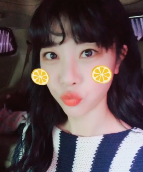 Girls Day member Sojin released Lovely videoSojin released a short video on his Instagram on June 17: Sojin in the photo shows off her refreshing Lovely just by looking at it.The fans are responding to the comments, It is so cute, It is so juiceous, and It is so fresh.pear hyo-ju