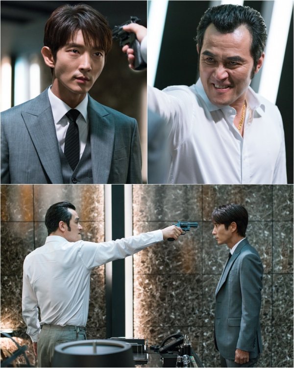 Lawless Lawyer Choi Min-soo pulled the gun at Lee Joon-gi.TVNs Lawyer (directed by Kim Jin-min/played by Yoon Hyun-ho/tvN, and produced by Studio Dragon Planning/Logos Film) will focus attention on the 17th (Sun) by releasing photos of Lee Joon-gi (played by Bong Sang-pil) - Choi Min-soo (played by An Oh-ju).Meanwhile, Lee Joon-gi is expected to blow up the bulldozer-like Lawless Lawyer instinct in the 12th episode of Lawless Lawyer, which will be broadcast today (17th), amplifying expectations.Choi Min-soo, who lost his temper in the public photos and ran away, is overwhelming.Moreover, he is pointing a pistol at Lee Joon-gi, and the unrepressible Lunacy in the eerie eyes of Choi Min-soo, who is surrounded by anger, makes the viewers feel creepy.Lee Joon-gi, on the other hand, is against Choi Min-soo with an intense look without a backdrop.I wonder what happened between the two people what Choi Min-soo is so angry about.In the meantime, Choi Min-soo has suppressed risky behavior that would be scratched in his honor after becoming an established mayor.So I capture the figure of Choi Min-soo who took out the pistol, and I wonder if he has walked the path of catastrophe himself.Lee Joon-gi, who had been struggling since the death of the guide (Choi Dae-woong), is expected to emit the true image of the imposing Lawless Lawyer with all his might, raising the expectation of viewers.Todays broadcast will bring about more subtle and hot performances from Bong Sang-pil and Ha Jae-yi to bring down Cha Moon-sook and An O-ju, said the production team of Lawless Lawyer. We expect this broadcast because it will be unpredictable to break all expectations.Tonights 9:00.Photo Lawless Lawyer
