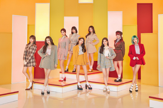 TWICE joins hands with J. Y. Park to announce his first Music album in Japan on September 12: J. Y.The Best of Best combination of Park X TWICE predicts a big hit in Japan.On the 22nd, JYP Entertainment (hereinafter referred to as JYP) said, TWICE will release its first regular album with the album title of Japans BDZ on September 12. BDZ is an acronym for Bulldozer and it means breaking the big wall in front of the eyes like Bulldozer and moving forward.The album and the title song BDZ of the same name are produced by J. Y. Park, the head of JYP, and it is very anticipated.The combination of J. Y. Park and TWICE proved to be hot in Korea with SIGNAL in May last year and What is Love? in April this year.After the release, Signal won the top prize of various music charts as well as the Grand Prize of the Year and 12 music broadcasts at the 2017 Mnet Asian Music Awards (MAMA).What Is Love? He also won various online music real-time, daily, and weekly charts, and was ranked 4th in the 15th ranking of the Gaon chart.In various music ranking programs, he was honored with 12 gold medals, and MV also exceeded 100 million views and set a record of 1 billion views for 8 consecutive times.TWICE is the title song of Music album, which is the first release of Japan, and how to express BDZ produced by J. Y. Park, and J. Y.Park X TWICE Best of Best combination is expected to continue the big hit march in Japan after Korea.This album includes the three single title songs TWICE has released so far as Japan: One More Time, Candy Pop, Wake Me Up, and Brand New Girl and TWICE, which have been loved by many for their songs in their second album, Candy Pop, and Brand New Girl and TWICE It also includes I Want You BACK, which is popular as it covers the original song of Jackson 5, the first film theme song to be sung locally, and is on the top of the Line Music Weekly chart.In addition, a total of 10 songs including the title song BDZ will be included in the new song, and it will be a work that will concentrate the Japan activities of TWICE for one year and three months after the debut album # TWICE in June last year.Especially, this album is expected in that it is TWICEs first musical album, which has been the first Korean female artist single to receive Double Platinum certification for the first time in the field and has been certified as Asia One Top Girl Group for the first time in Japan debut one year.With the announcement of the first Music album, TWICE meets local fans directly with Japans first Arena tour.Starting from the Chiba Makuhari event hall on September 29 and 30, the Aichi Japan Gaishi Hall on October 2 and 3, the Hyogo Kobe World Memorial Hall on December 12-14, and the Japan 4 cities including the Musashinomura Sports Plaza Main Arena in Tokyo on the 16th and 17th.Meanwhile, TWICE will announce Dance The Night Away at 6 p.m. on July 9 and make a comeback. What Is Love?TWICE, which will return in three months, will offer a cool and refreshing charm to make the summer heat wave disappear with this song.In addition, TWICE, which has completed the performances of Seoul, Japan and Singapore in TWICE Land Zone 2: Fantasy Park (TWICEAND ZONE 2: Fantasy Park), will continue its Asian tour to Kuala Lumpur, Bangkok and Jakarta.