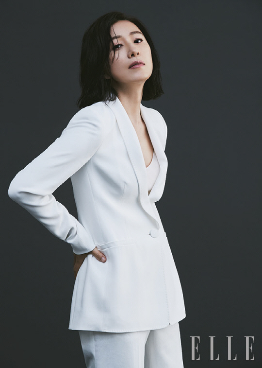 Actor Kim Hee-ae, who played an act of sincerity in the movie HerStory, has released a picture with fashion media Elle.In this picture, which was dressed in simple costumes of Black & White, Kim Hee-ae impressed Staff with emotional eyes and immersive appearance as if he were acting.He showed a charm of Girl Crush wearing a retro suit in the movie, and he showed a beautiful charisma wearing a white suit in this picture.In the interview that followed after the filming, I was able to get a deep answer to my life and Acting while I was still in the process.Asked about his appreciation of HerStory, he said, How fragile are the grandmothers? They stand in the Japanese court and show themselves and fight so proudly.It was so good to be in the background, the story. When asked about the most glorious moment in Kim Hee-aes HerStory, who has lived as an Actor for 35 years, he said, All of it, even the bad moments in the past.Where is the successful person who has not failed? Both have to be accompanied, and I have my own failure and success, big and small. More pictorials and interviews by Actor Kim Hee-ae can be found in the July issue of Elle and on the Elle website (elle.co.kr).