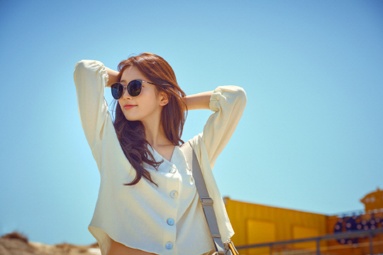 Bae Suzy reveals Travel storyWhen will we leave?This picture, which was filmed under the title of , is attracting Eye-catching with a relaxed atmosphere that makes the hearts of viewers excited and the joyful appearance of Bae Suzy, which is dissolved in Travel.Bae Suzy showed off her style icon in Supernatural fashion, which she did not decorate through the picture.The grace was not missed, either: the bright smile made Bae Suzys charm even more brilliant.Especially, Bae Suzys superior visual, which perfectly digests any concept, was beauty itself.Meanwhile, Bae Suzy is known to be in the midst of preparing to film the drama Vagabond.