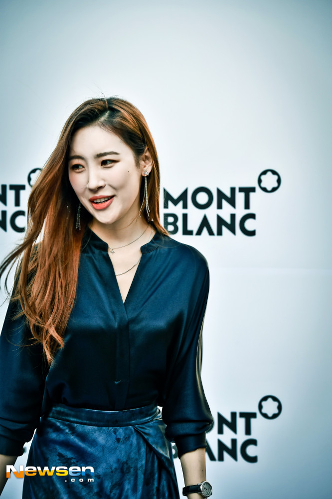 On the afternoon of June 21, Montblanc Star Legacy Launching Event was held at the Appgujeong Acadium in Gangnam-gu, Seoul.Park Seo-joon, singer Sunmi, actor Koo Ja-sung and Park Jae-min are posing in photo event.Lee Jae-ha