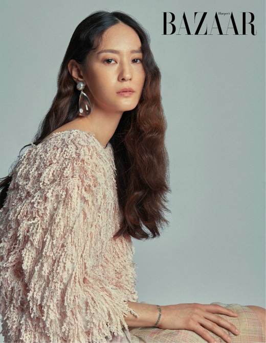 The Bazaar July issue of actor Lee Young-jin, who is showing a unique charm that can not be taken off the movie The Pension, was released.The The Pension, which is a word of mouth of the audience with fresh planning power at the same time as the opening on the 21st, deals with various Feelings of humans who are tightly confronted in the event that is happening in the space of the pension with special memories and stories.Lee Young-jin challenged his first melodrama in his life as a film that captures the feeling of deviation and excitement in the mysterious events that take place for men and women gathered in a single limited space pension.Lee Young-jins charm, which has taken the audiences attention with his unique aura of melodrama, with an impressive melodrama with Hyuk-kwon PARK and Kim Tae-hoon in the Woman to the Forest side of The Pension; is also buried in this picture.Lee Young-jin, who is staring at the front with a mysterious expression in a colorful costume, reminds me of a mysterious story she will show in the play.In a red-colored checkered suit, he takes a free pose and smiles brightly, and his Stylish charm as a model and actor is poured out.Lee Young-jin commented on The Pension as a film that takes place in one place, and women are the subject of the story.I liked the existence of a person with their own stories. He added that he raised expectations for the actor Lee Young-jin as well as the movie.The interview specialist and picture of actor Lee Young-jin can be found in the July issue of Bazaar, website (harpersbazaar.co.kr), and Instagram.