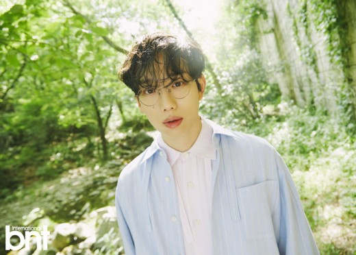 After his debut in 2010, Americano, Love is in the Milky Way, Stoker, Tsuddam Tsudam, Spring is good?? And the song that released the 4th album Fonsert in 2017, and it is filled with deep margins of the public with the unique musical color of Ten centimeters.On the 22nd, a picture of Ten centimeters The and bnt was released at Namyangju Pension 121.In this picture, The is a natural mood with denim pants, and it has impressed those who completely digest from the retro look that shows sexy charm to the unique atmosphere that emits boyhood.Im busy preparing for a solo concert that means 10100 Ten centimeters white paper, he said in an interview after the filming, adding, Im very excited to meet with fans.I am grateful to be with the meaningful campaign, said The, who participated in the Ice Bucket Challenge, a relay donation campaign to help Lou Gehrig. I hope it will be a little help and help.The, who showed romance by participating in Yong Jun-hyungs single album Showers as a feature, told an episode that was caused by the unfamiliarity.I went to record it, but the staff turned their backs and no one looked at me.I sat still and the situation was so uncomfortable that I started recording it right away, but later I heard that I was so unfamiliar that I asked him not to make it uncomfortable. When asked if he had a The Artist who wanted him to participate in the feature in the songs of Ten centimeters, he said, IU is a pretty voice, and it contains a sad feeling. I think it would be nice to sing a sad song together.He has been working on songs steadily, and he has not missed the introduction of the song Matrice that he recently worked on.The word Matrice was made because it was pretty, he said. Just being together is a song about the exciting time good lovers spend in bed.When asked where he got his musical inspiration from, he added, I usually find a lot of lyrics generalized, but I usually express it more realistically.Asked if he had the most attached song to him with a lot of hits, he picked up Stoker and told the birth of the song.Ten centimeters song lyrics do not go into actual experiences.However, this song made the most intense parting memory of memory when I was not in love. On the other hand, he replied HELP as a little regrettable song. I thought it would be hard for many people to like it.Ten centimeters Music, which craves love for someone or sadly captures the pain of parting, will also contain the inside of The, which makes songs.When asked if he had the resemblance of the main character in the song, he said, The speaker of the Ten centimeters song is so stupid that I can not open my eyes. I do not feel so bad, but I think it is the best way to melt into music because I have a little bit of it.If my friend like the speaker of my song lyrics is in reality, I think I will live without seeing it because it is hard, he laughed.In 2014, he married Kim Yoon-joo, a member of the rooftop moonlight, and was recognized as a singer-songwriter couple.I became acquainted with Yoo Hee-yeols radio fixed guest, but when I broadcast it, it was a kind of mood, he said. I started to feel like each other late.I asked The that she had never fought in two years of dating and that she had changed since she was dating and married.Ive heard a lot about getting married and getting married, but we havent changed anything, he said. Its hard to date as often as were married and busy and were dating.I am still comfortable and well-suited to the gag code after I am married or married, he said.The wife Kim Yoon-joo, who said in an interview that the music is more stimulating than inspiration.When asked about the music, the wife said, Yoonju is really good at music.But I think I am much better at singing. When asked about his special neck management secrets to him who boasts a solid tone from the beginning of his debut to the present, he said, There is no special management secret.I think its getting better when I compare the initial and current tone, he said, adding, Im weak in my neck, but Ive been working hard and Ive become stronger.He also talked about the misunderstanding of his attitude during his early debut in Ten centimeters.I was quite immersed in the concept I made at the time, he said. I was also active in Hongdae and was a singer-songwriter.I started music and was very defensive with a wound that was hit by a person, he said. I think I was a piper at the time.I am really sorry that I did not mean to resemble it, he said, saying that he seems to resemble Lai Kuan-lin of Wanna One and actor Lee Dong-hwi with his warm appearance.He praised Davelakes vocalist Lee Won-seok as a respected The Artist, saying, There are many things that I admire musically very much.When asked what his strengths are as The Artist, he said, I feel proud that he has something that can not be imitated by others, such as voice, emotion, lyrics, or melody.Finally, when asked what singer he wanted to be remembered as, he said, I used to wish I could become a musician or legend who believes and listens, but now that I think about it, it seems to be best to continue, continue, and work hard. I want to remain a musician by the public all the time.Its a miracle, he said.